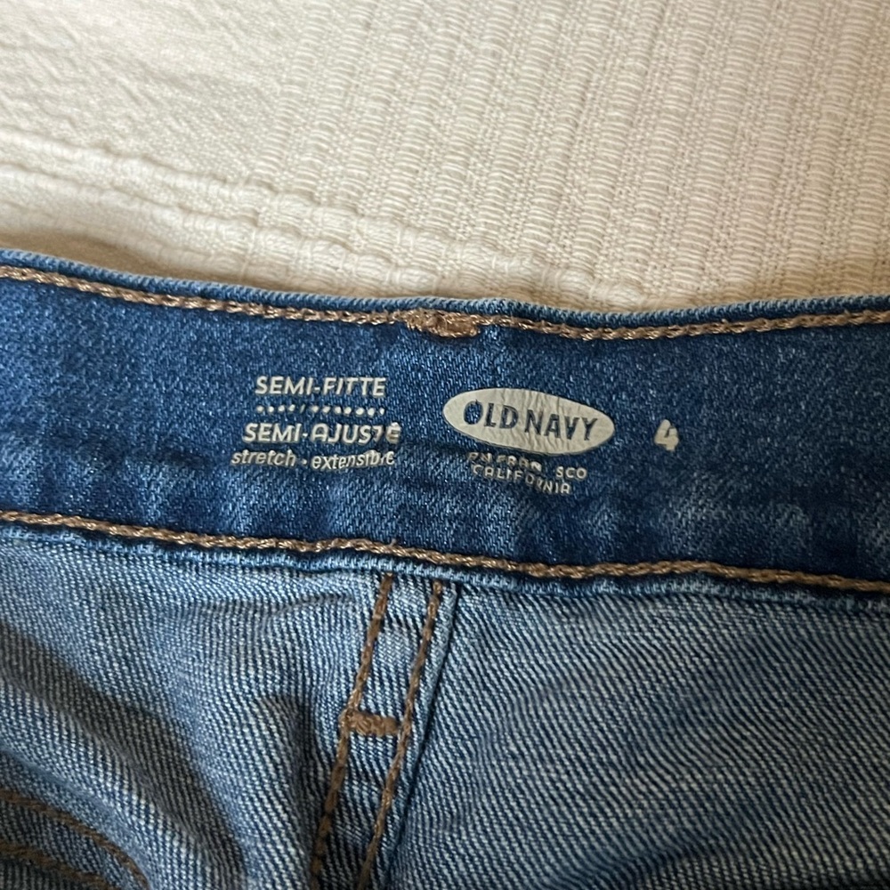 Old Navy Blue Jean Cut-Off Shorts - Picture 3 of 4